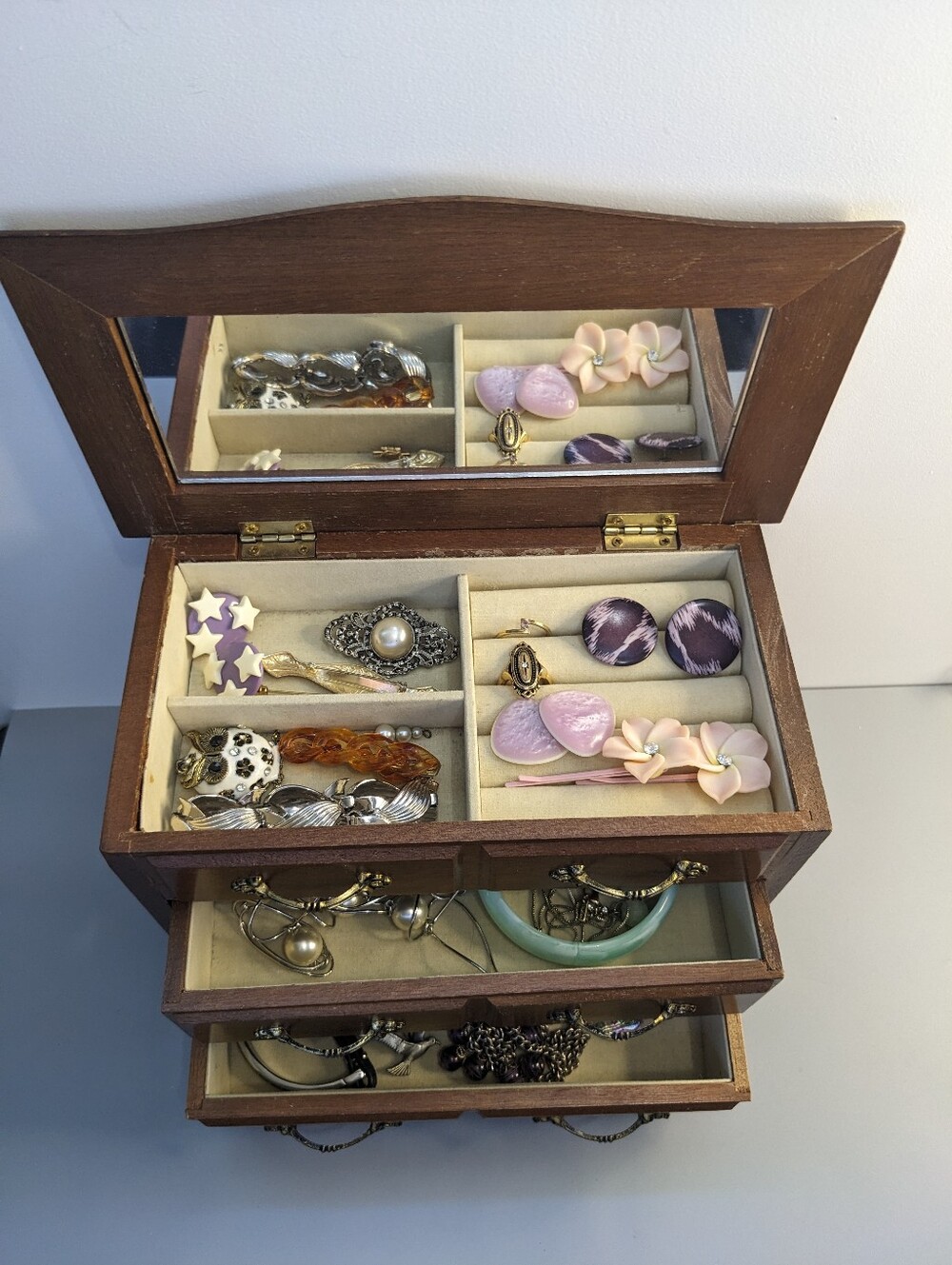 Vintage Wooden Jewelry Box With Twenty Piece Wearable Jewelry Lot